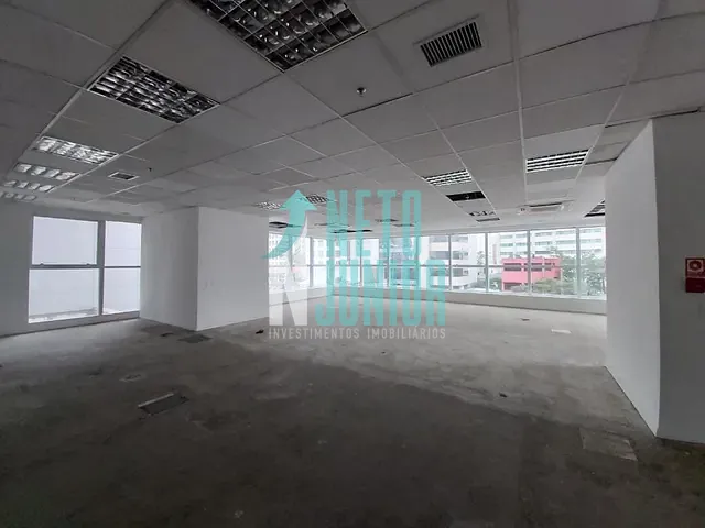 Conjunto com 469m², para alugar, no bairro Vila Olímpia em São Paulo