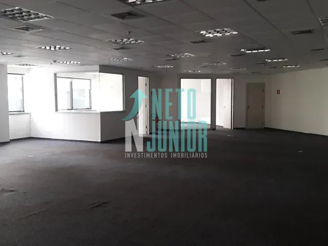 Conjunto com 580m², para alugar, no bairro Vila Olímpia em São Paulo