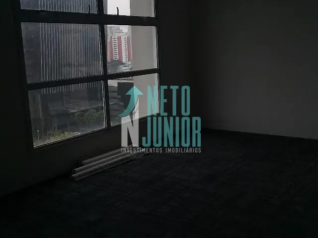Conjunto com 128m², para alugar, no bairro Itaim Bibi em São Paulo