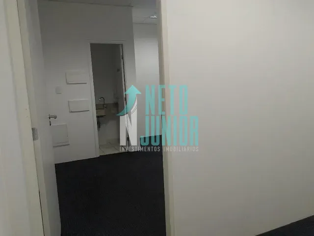 Conjunto com 71m², à venda ou para alugar, no bairro Chácara Santo Antônio em São Paulo