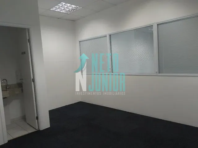 Conjunto com 71m², à venda ou para alugar, no bairro Chácara Santo Antônio em São Paulo