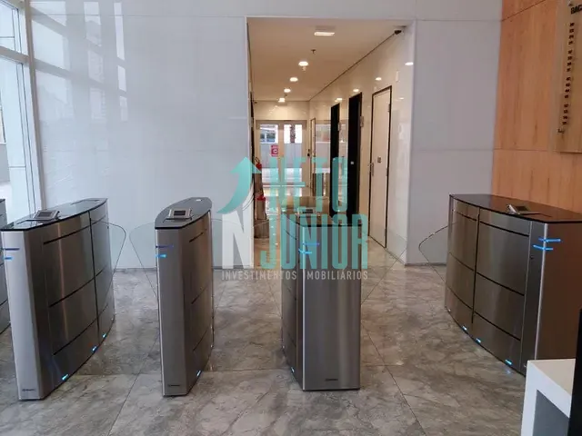 Conjunto com 262m², para alugar, no bairro Jardim das Acácias em São Paulo
