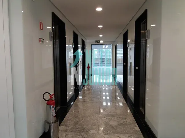 Conjunto com 262m², para alugar, no bairro Jardim das Acácias em São Paulo