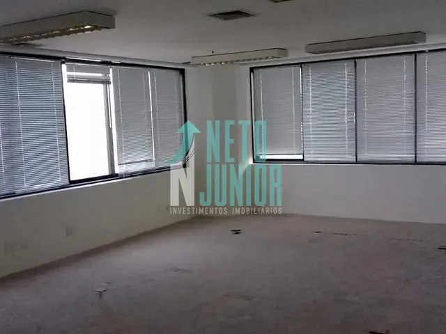 Conjunto com 300m², para alugar, no bairro Itaim Bibi em São Paulo