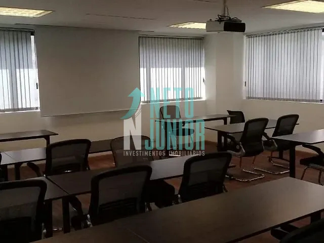 Conjunto com 94m², para alugar, no bairro Itaim Bibi em São Paulo