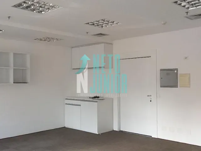 Conjunto com 92m², para alugar, no bairro Vila Olímpia em São Paulo