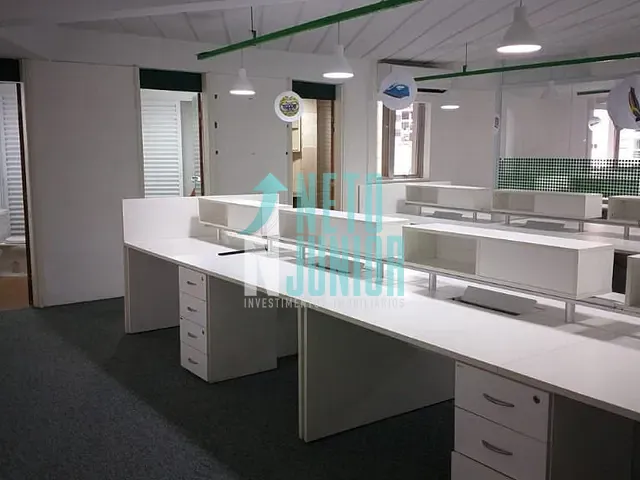 Conjunto com 231m², à venda ou para alugar, no bairro Vila Olímpia em São Paulo