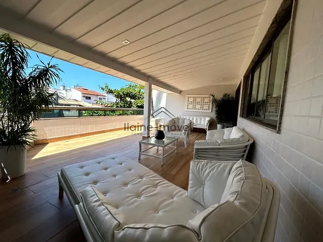 Cobertura / Penthouse com 380m² 4 quartos e 4 banheiros, à venda ou para alugar, no bairro Recreio dos Bandeirantes em Rio de Janeiro