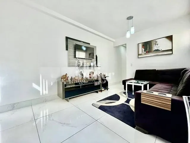 Cobertura / Penthouse com 201m² 2 quartos e 3 banheiros, à venda, no bairro Cabral em Contagem