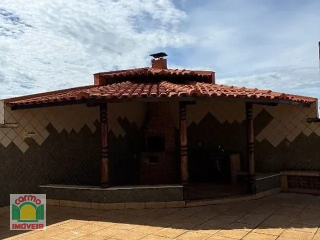 Cobertura / Penthouse com 204m² 4 quartos e 4 banheiros, à venda ou para alugar, no bairro Cidade Jardim em Anápolis