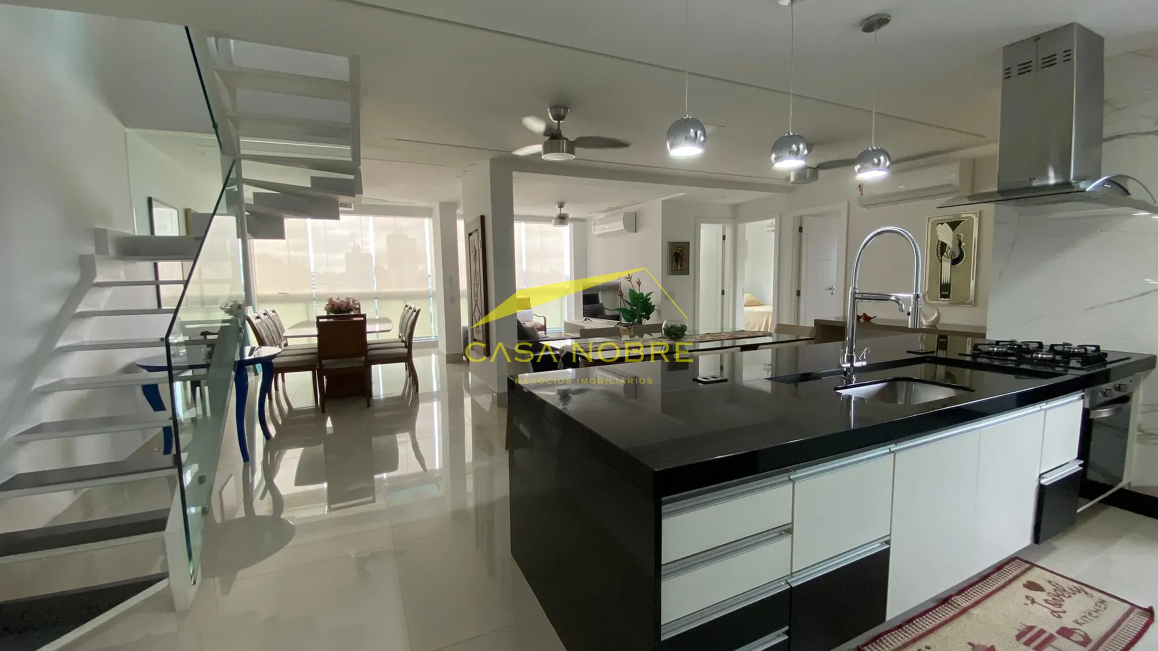 Cobertura, 4 quartos, 259 m² - Foto 2