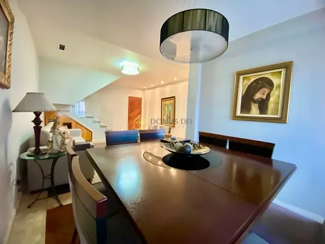 Cobertura / Penthouse com 183m² 4 quartos e 5 banheiros, à venda, no bairro Jardim Amália em Volta Redonda
