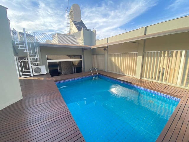 Cobertura / Penthouse 4 quartos e 7 banheiros, à venda, no bairro Centro em Londrina