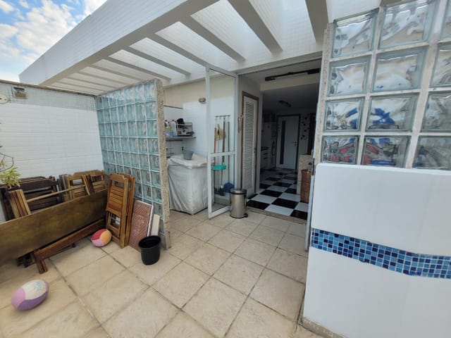 Cobertura / Penthouse com 214m² 3 quartos e 3 banheiros, à venda, no bairro Piratininga em Niterói