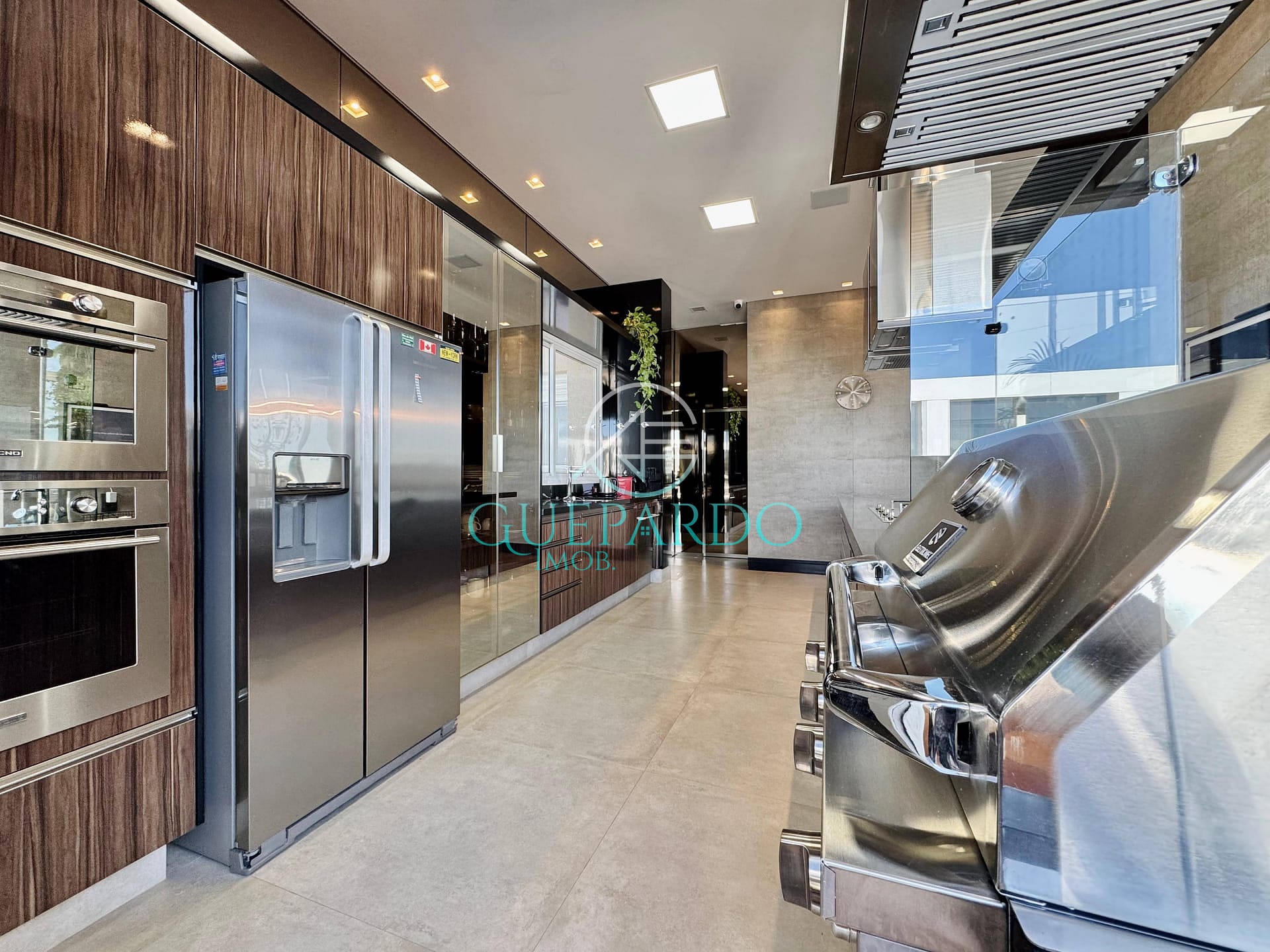 Cobertura, 3 quartos, 243 m² - Foto 9