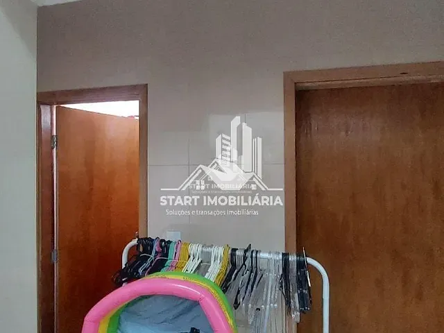 Casa 3 quartos e 2 banheiros, à venda, no bairro Vila Paulista em Pederneiras