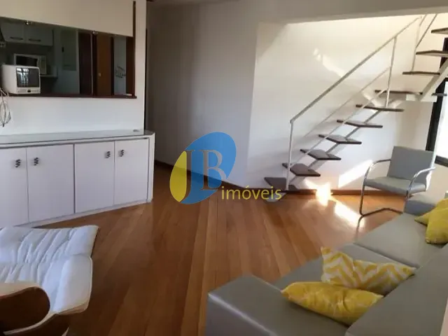 Cobertura / Penthouse 2 quartos e 1 banheiro, para alugar, no bairro Boa Viagem em Niterói