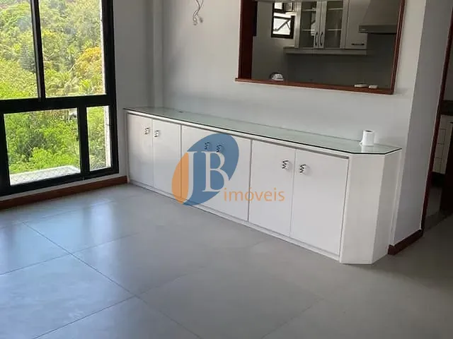 Flat 2 quartos e 1 banheiro, para alugar, no bairro Boa Viagem em Niterói