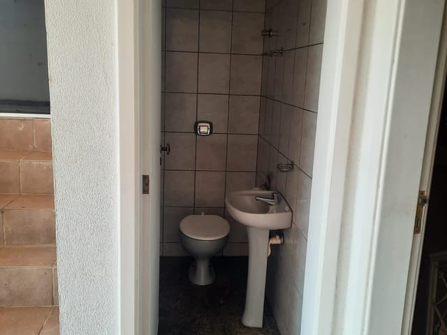 Cobertura / Penthouse com 379m² 4 quartos e 3 banheiros, à venda, no bairro Vila Ipiranga em Londrina