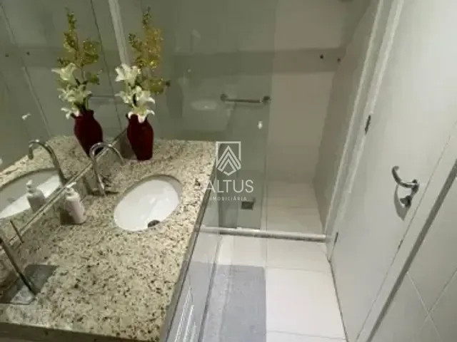 Cobertura / Penthouse 2 quartos e 3 banheiros, à venda, no bairro Ondina em Salvador