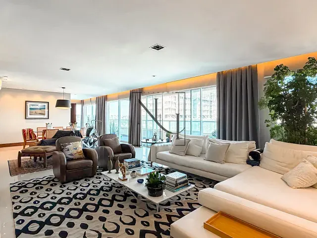 Cobertura / Penthouse com 357m² 4 quartos e 6 banheiros, à venda ou para alugar, no bairro Brooklin em São Paulo