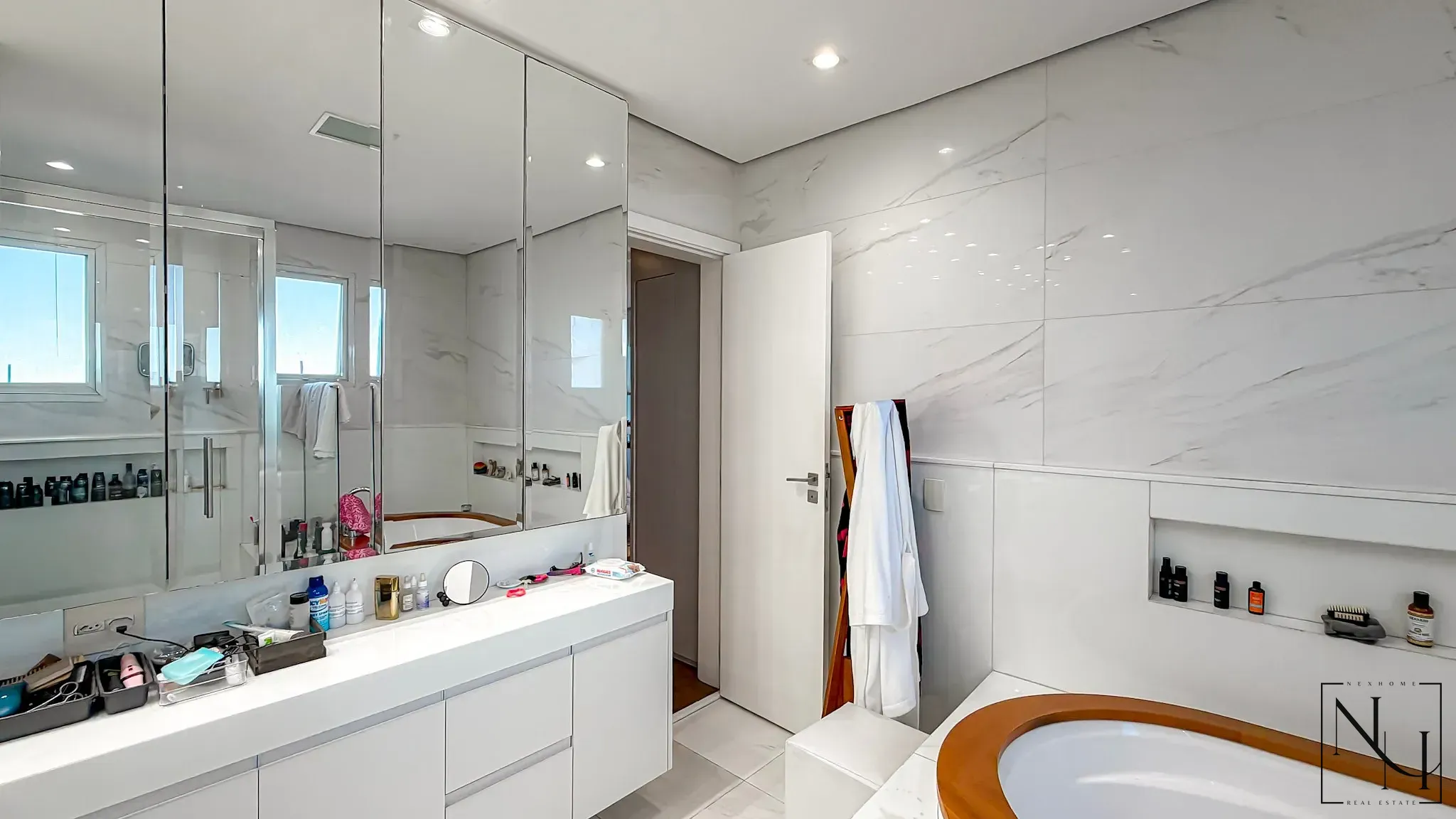 Cobertura, 4 quartos, 357 m² - Foto 23