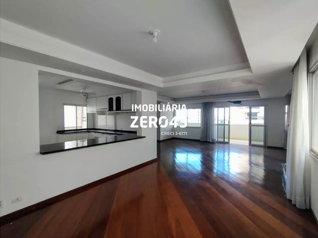 Cobertura / Penthouse 6 quartos e 7 banheiros, à venda, no bairro Centro em Londrina