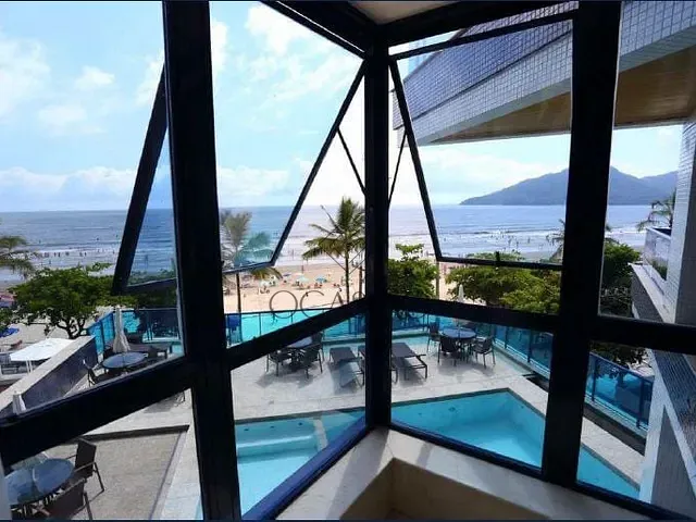 Cobertura / Penthouse com 786m² 4 quartos e 2 banheiros, à venda, no bairro Centro em Balneário Camboriú