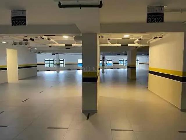 Cobertura / Penthouse com 347m² 3 quartos e 4 banheiros, à venda, no bairro Centro em Balneário Camboriú
