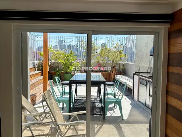Cobertura / Penthouse 2 quartos e 3 banheiros, à venda ou para alugar, no bairro Cerqueira César em São Paulo