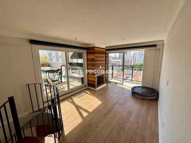 Cobertura / Penthouse 2 quartos e 3 banheiros, à venda ou para alugar, no bairro Cerqueira César em São Paulo