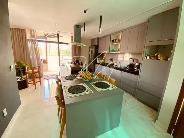 Cobertura / Penthouse com 335m² 3 quartos e 4 banheiros, para alugar, no bairro Jardim Atlântico 1 em Ilhéus