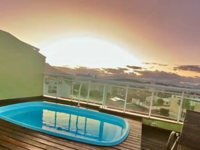 Cobertura / Penthouse com 260m², à venda, no bairro Bosque da Praia em Rio das Ostras