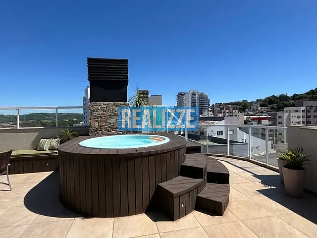 Cobertura / Penthouse com 349m² 3 quartos e 2 banheiros, à venda, no bairro Centro em Marau
