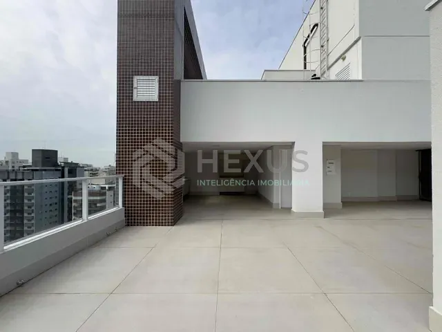 Cobertura / Penthouse 4 quartos e 6 banheiros, à venda, no bairro Pitangueiras em Guarujá