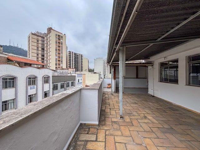 Cobertura / Penthouse 3 quartos e 2 banheiros, à venda, no bairro São Mateus em Juiz de Fora