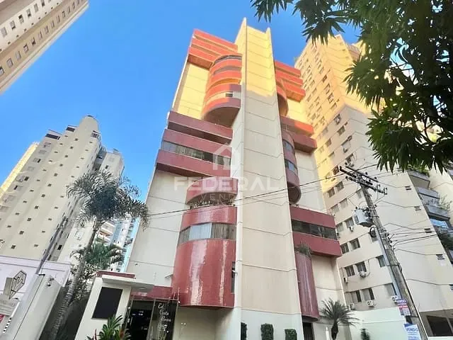 Cobertura / Penthouse com 455m² 4 quartos e 6 banheiros, à venda, no bairro Nova Suiça em Goiânia