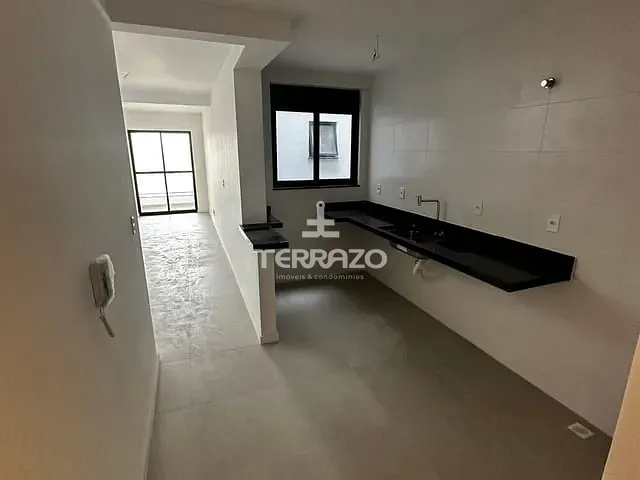 Cobertura / Penthouse com 149m² 3 quartos e 3 banheiros, à venda, no bairro Jardim Amália em Volta Redonda