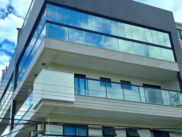 Cobertura / Penthouse 3 quartos e 1 banheiro, à venda, no bairro Costazul em Rio das Ostras