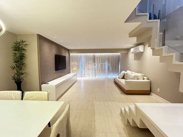 Cobertura / Penthouse com 288m² 3 quartos e 4 banheiros, à venda ou para alugar, no bairro Barra da Tijuca em Rio de Janeiro