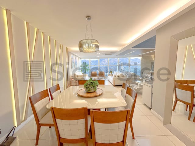 Cobertura / Penthouse com 310m² 3 quartos e 5 banheiros, à venda, no bairro Centro em Três Rios