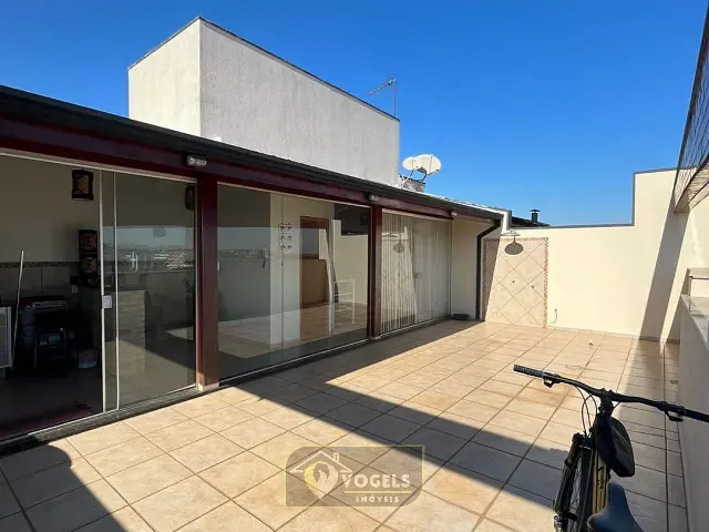 Cobertura / Penthouse com 102m² 2 quartos e 3 banheiros, à venda, no bairro Jardim São João 1° Parte em Jaguariúna