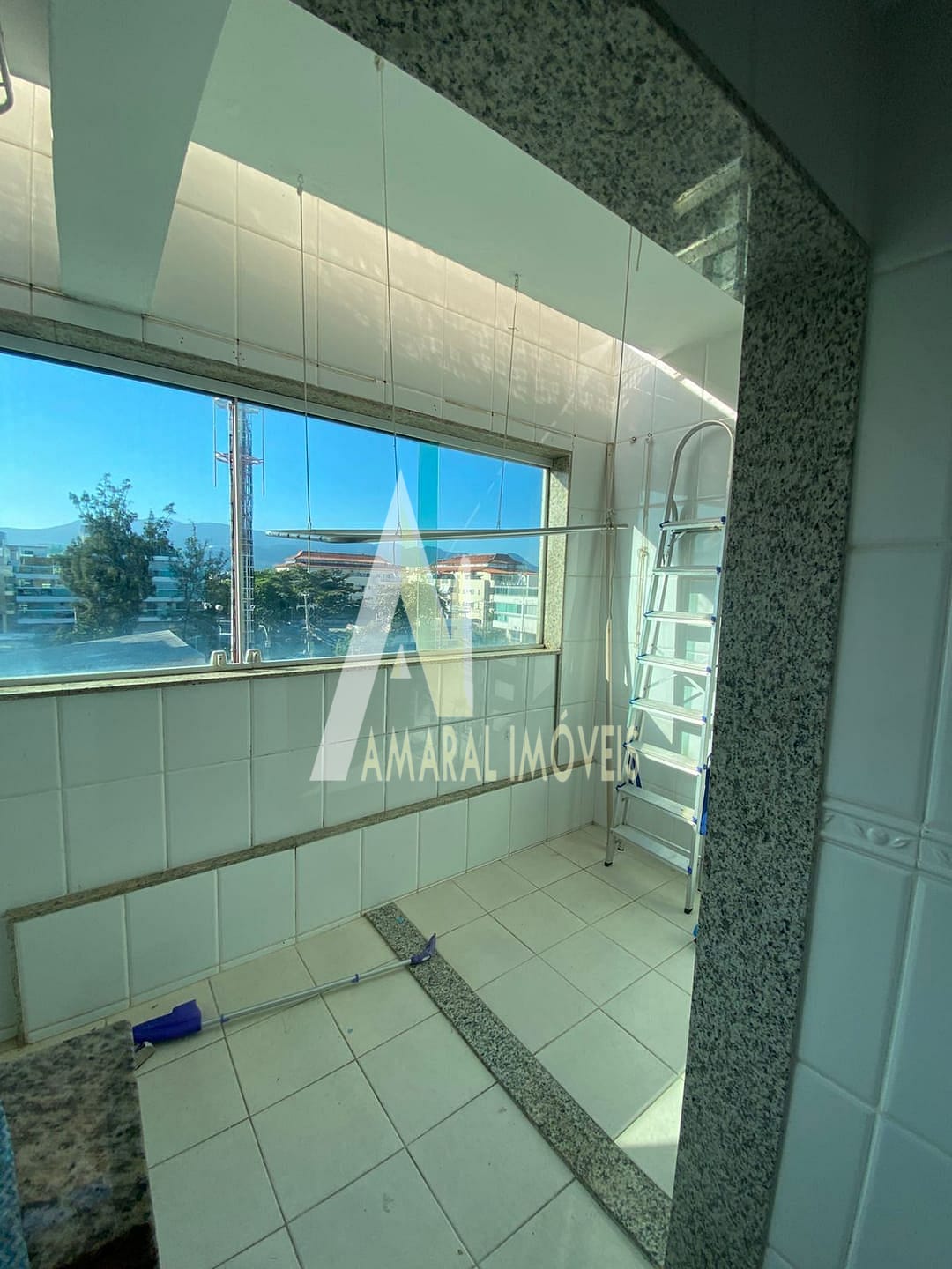 Cobertura para alugar com 2 quartos, 200m² - Foto 16
