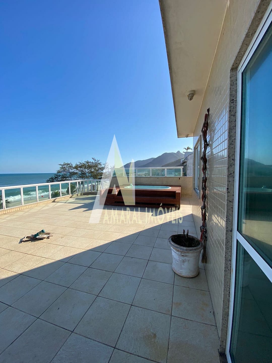 Cobertura para alugar com 2 quartos, 200m² - Foto 5