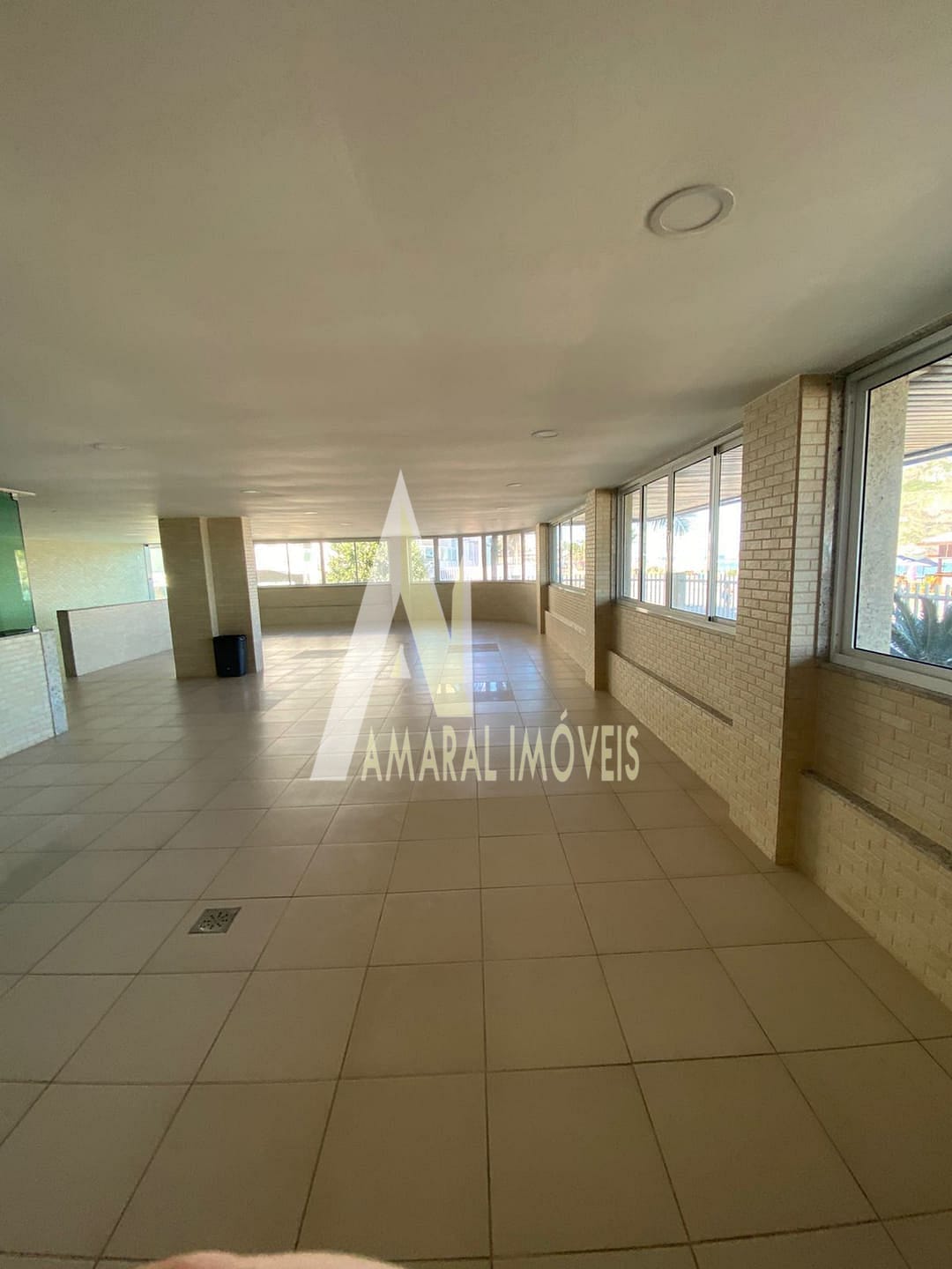 Cobertura para alugar com 2 quartos, 200m² - Foto 37
