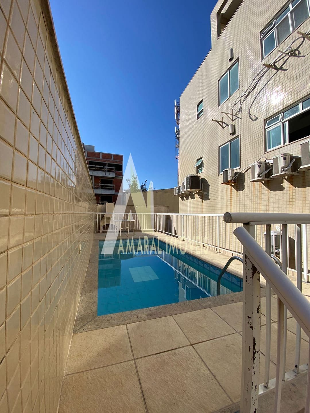 Cobertura para alugar com 2 quartos, 200m² - Foto 41