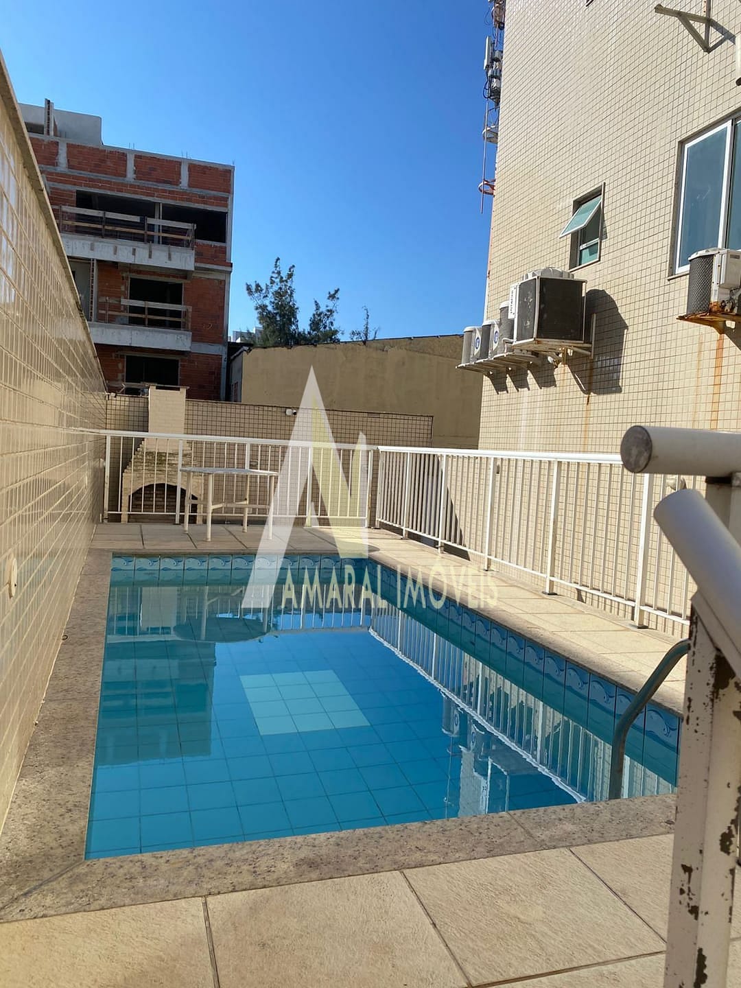 Cobertura para alugar com 2 quartos, 200m² - Foto 43