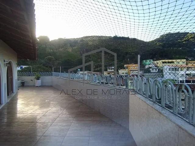 Cobertura / Penthouse 4 quartos e 2 banheiros, à venda, no bairro Parque Moscoso em Vitória