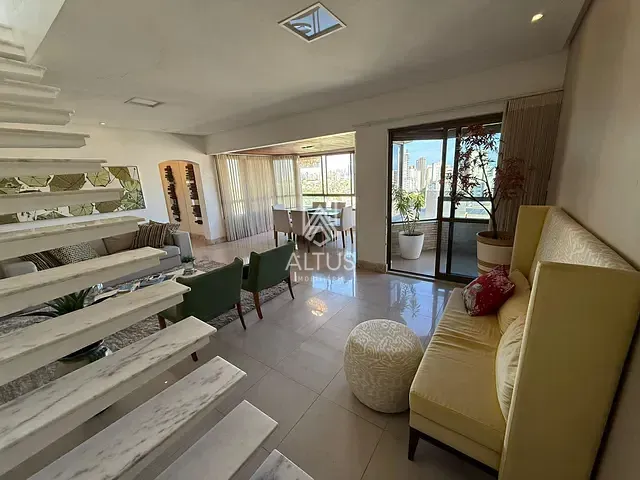 Cobertura / Penthouse 4 quartos e 6 banheiros, à venda, no bairro Graça em Salvador