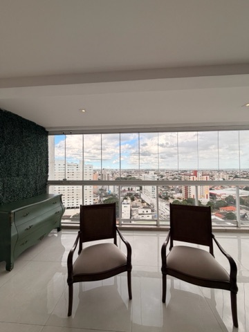 Cobertura / Penthouse 4 quartos e 3 banheiros, à venda ou para alugar, no bairro Centro em Campos dos Goytacazes